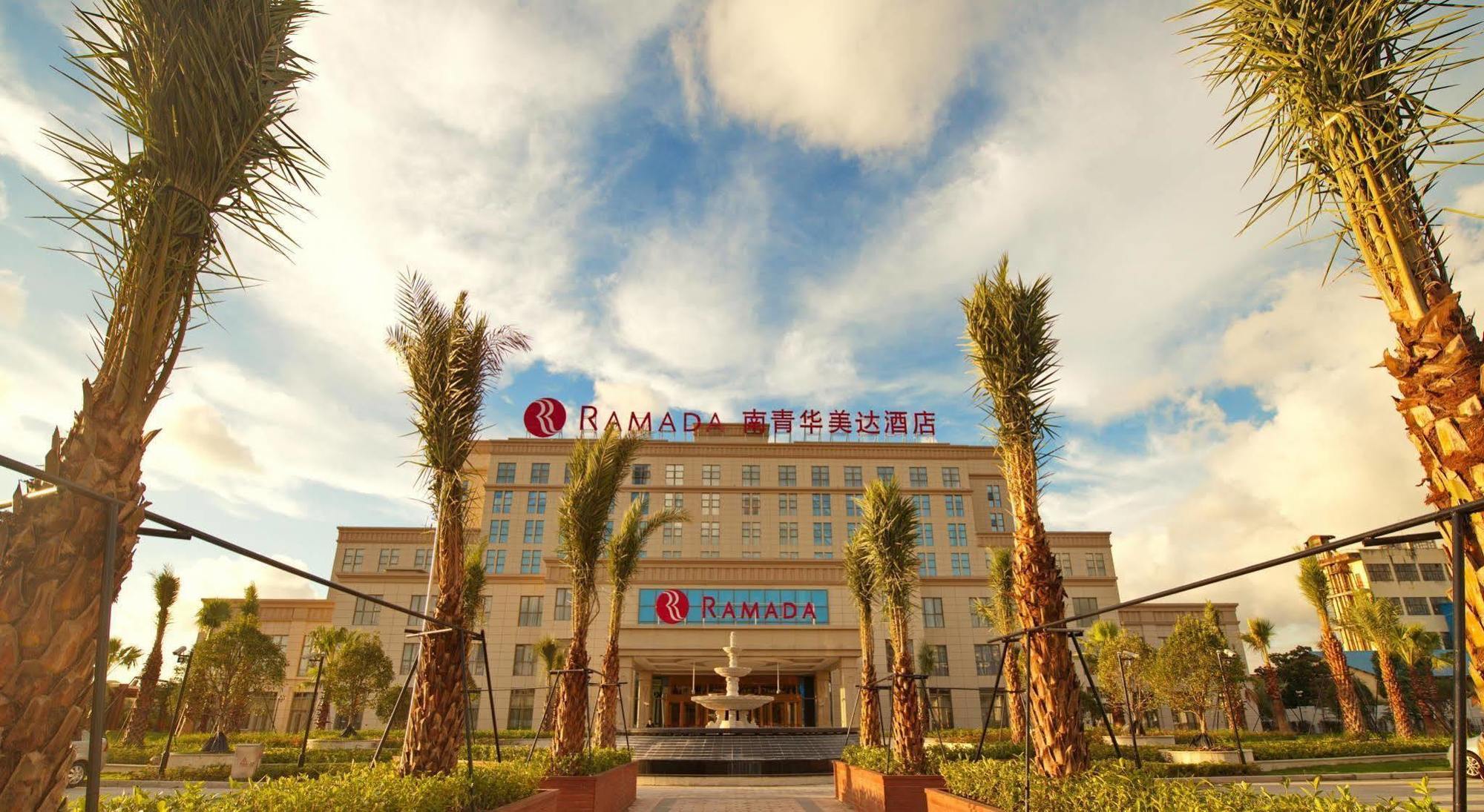 Ramada Shanghai East-Pudong International Airport Eksteriør bilde